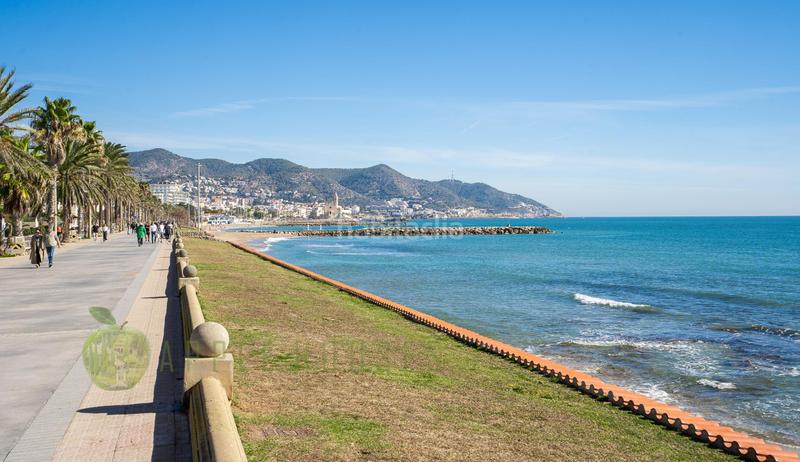 Foto a1f13e75-5994-4a73-b637-1e26707cf5cf. Àtic amb calefacció a Can Girona - Terramar - Vinyet Sitges