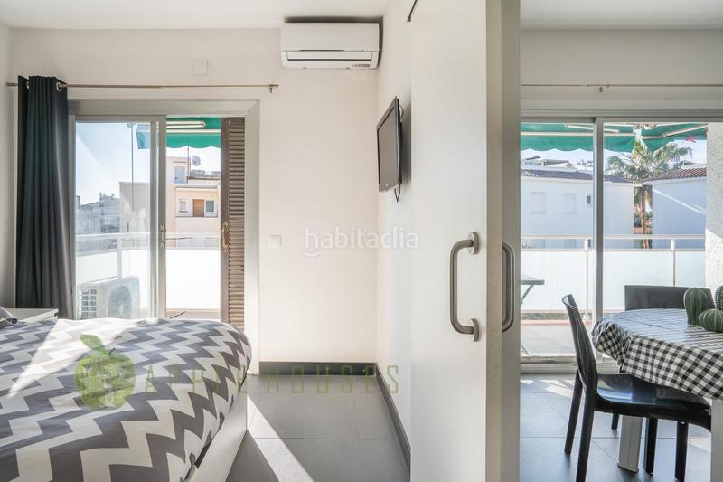 Foto db3a59aa-78dc-46f8-970a-14cf6444f42c. Àtic amb calefacció a Can Girona - Terramar - Vinyet Sitges