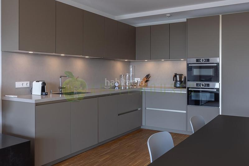 Foto 0e994dca-0e76-4bab-9d66-a39dfe17c2ed. Erdgeschoss mit heizung parking pool in Can Girona - Terramar - Vinyet Sitges