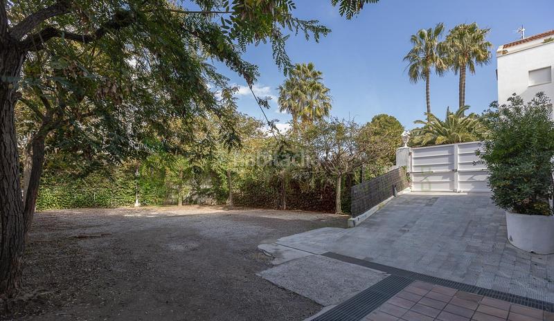 Foto 33b54c9a-3f21-42ca-9d39-1291a89e1476. Erdgeschoss mit heizung parking pool in Can Girona - Terramar - Vinyet Sitges