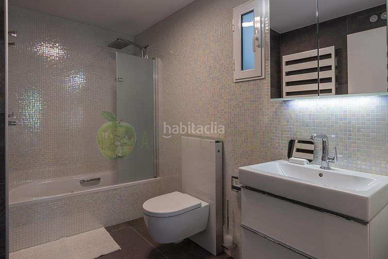 Foto 40c069dd-b7d8-43f2-87ab-4d843284d30e. Erdgeschoss mit heizung parking pool in Can Girona - Terramar - Vinyet Sitges