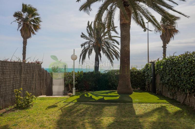 Foto 78caea8e-bebf-41e2-8c9b-9c60ef39230c. Erdgeschoss mit heizung parking pool in Can Girona - Terramar - Vinyet Sitges