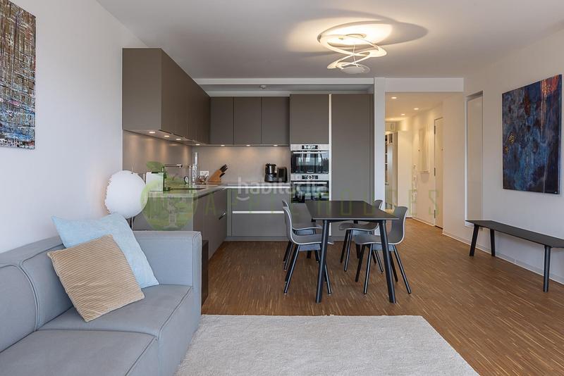 Foto 821d101e-ffcd-4e41-8d44-9ada951204e6. Erdgeschoss mit heizung parking pool in Can Girona - Terramar - Vinyet Sitges