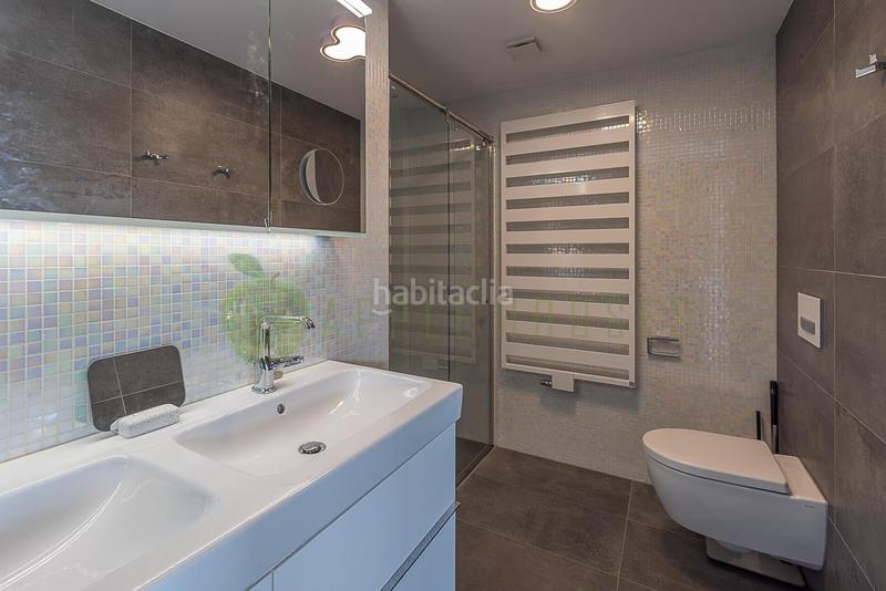 Foto 8984b3b7-8bdf-4297-9b54-ab314fd966f0. Erdgeschoss mit heizung parking pool in Can Girona - Terramar - Vinyet Sitges