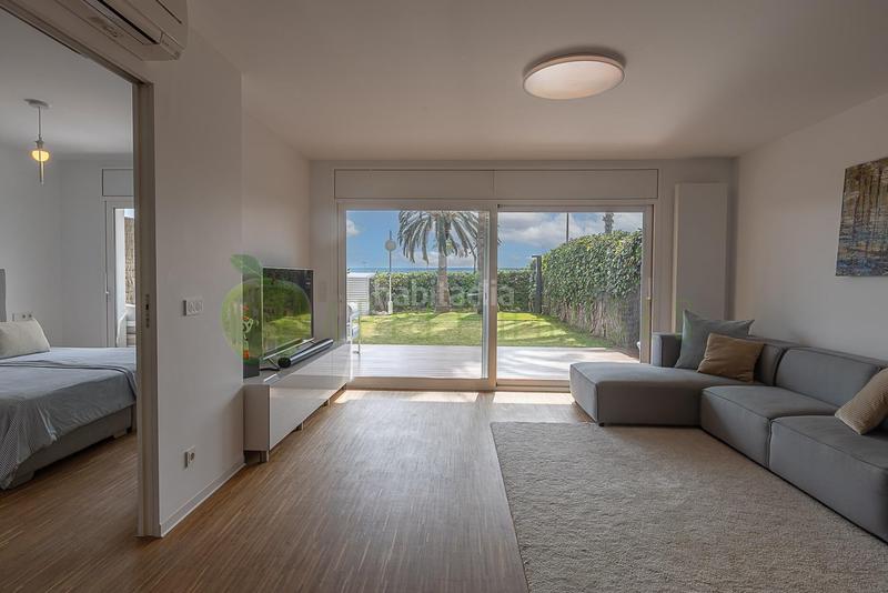 Foto 8dc9a22e-f0a5-4721-afad-e9e58f6ae211. Erdgeschoss mit heizung parking pool in Can Girona - Terramar - Vinyet Sitges