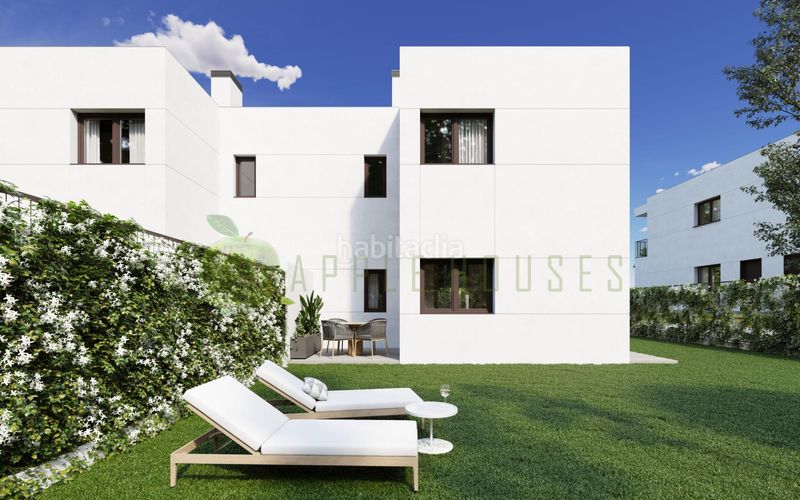 Foto 4d4d19ff-2497-4d3d-b685-aa3aabdb866c. Casa aparellada amb calefacció aparcament a Bellamar Calafell
