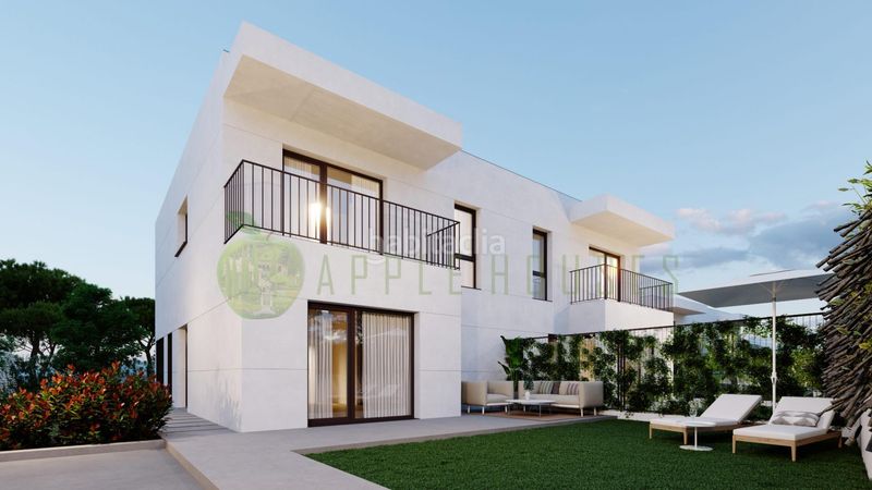 Foto d260c4f3-559c-4ffa-81df-f0ab77e7fe89. Casa aparellada amb calefacció aparcament a Bellamar Calafell