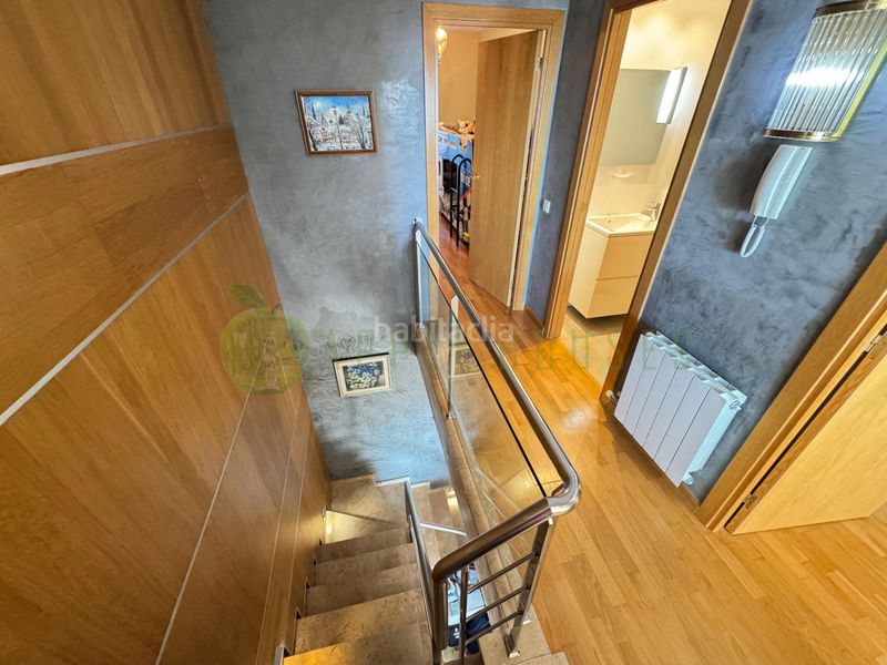 Foto 7d5af94e-131e-4ff7-bdea-cd9a9aebe7d4. Duplex avec chauffage parking dans Els Molins - Pins Vens Sitges