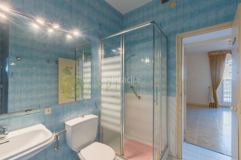 Foto b4e8d11f-1361-4c7a-852f-cd262ae256e6. Pis amb calefacció a Centre Sitges