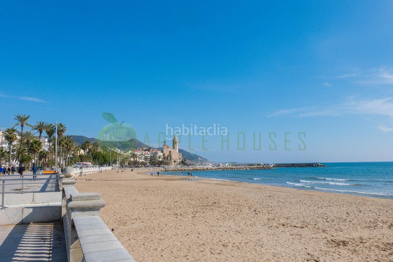 Foto c6c6319b-7d7d-4607-b49d-97f4e15e8d5d. Pis amb calefacció a Centre Sitges