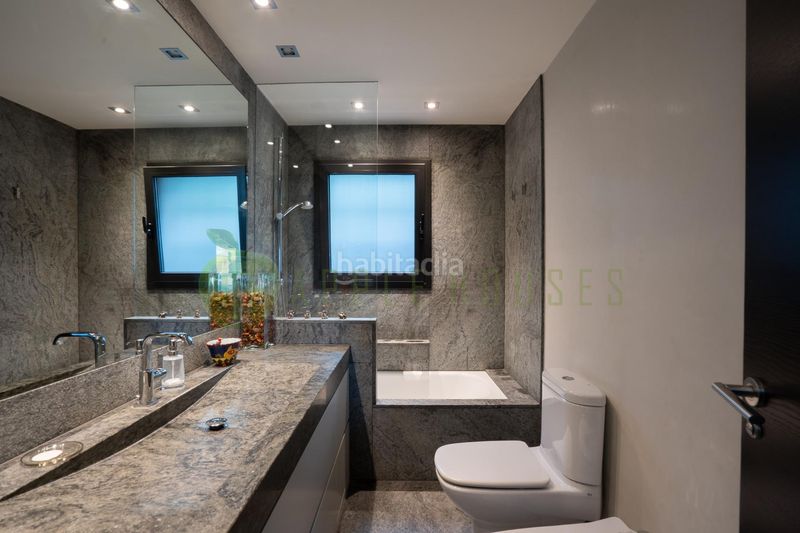 Foto 66b28cb2-e7d0-4ef9-a7fc-8825fa1a19be. Casa amb calefacció aparcament a Premià de Dalt