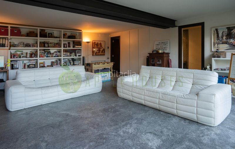 Foto 96afc48a-0410-4525-b5d3-2da125d45960. Casa amb calefacció aparcament a Premià de Dalt