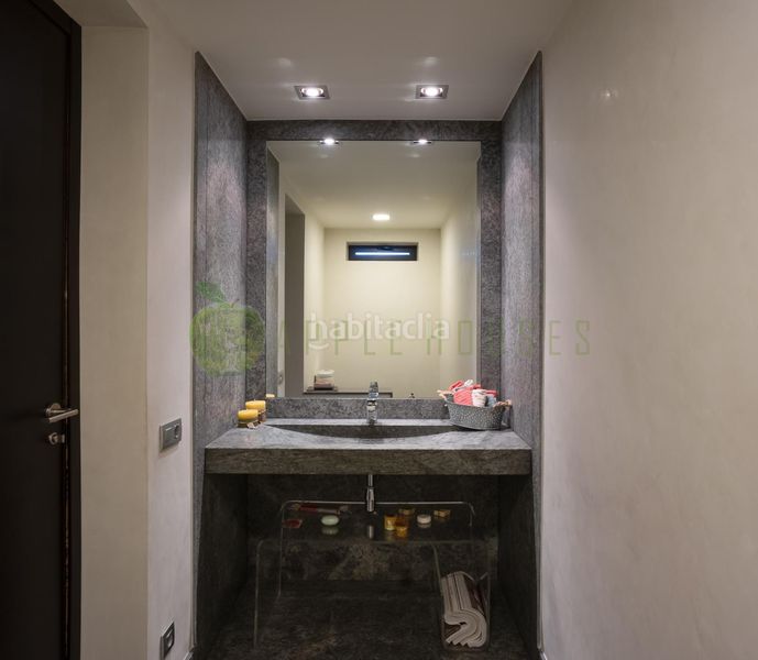 Foto cbbf2ec2-ff8b-4ec1-8572-56106e58aa2e. Casa amb calefacció aparcament a Premià de Dalt