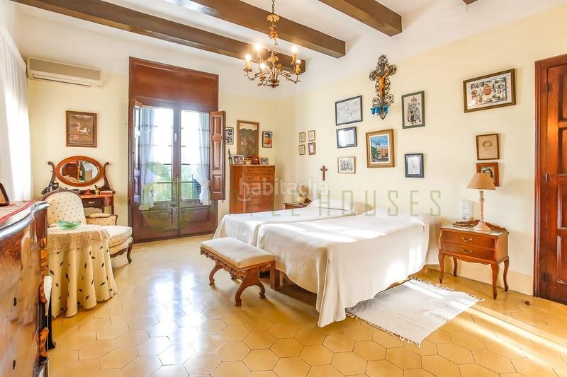 Foto 00e5db8d-f551-43e5-8c8c-d7c4a7f99e42. Casa amb calefacció aparcament piscina a Can Girona - Terramar - Vinyet Sitges