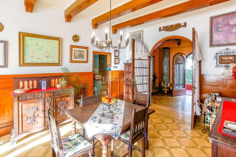 Foto 1a496cad-c27a-4b83-90b3-c3b4aee1d868. Casa amb calefacció aparcament piscina a Can Girona - Terramar - Vinyet Sitges