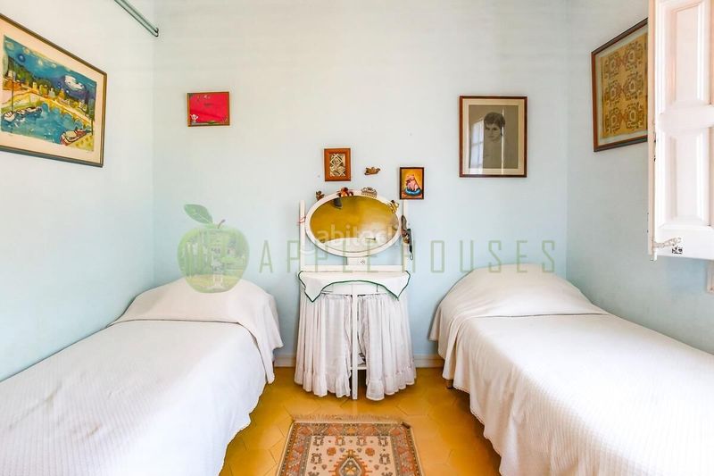 Foto 542b7e13-f857-480d-abb2-30f1eaafd973. Casa amb calefacció aparcament piscina a Can Girona - Terramar - Vinyet Sitges