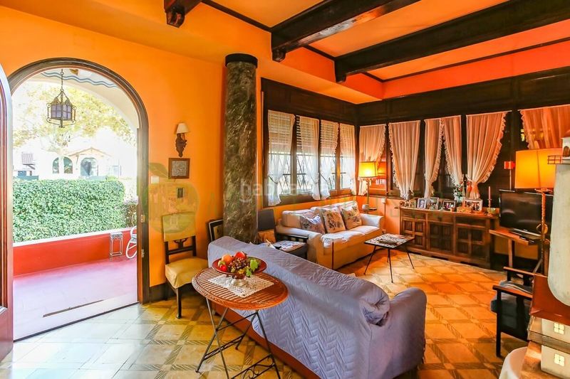 Foto 60753672-e16a-4258-bd2e-40e7201fd544. Casa amb calefacció aparcament piscina a Can Girona - Terramar - Vinyet Sitges