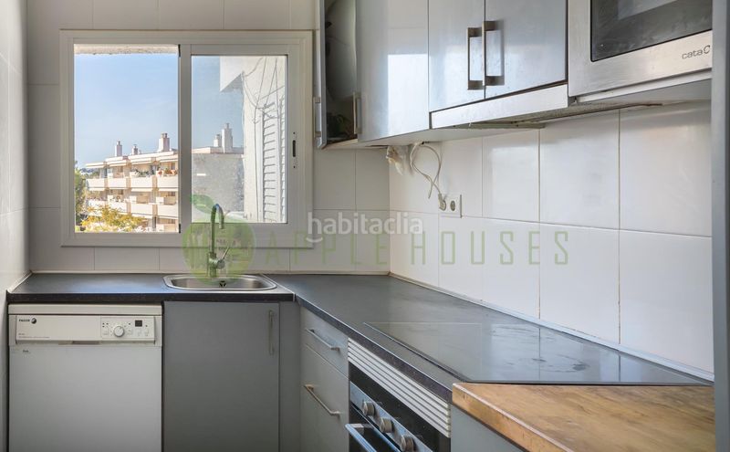 Foto 0bb830a6-2593-4779-abde-9cff6dca02fb. Àtic amb calefacció a Can Girona - Terramar - Vinyet Sitges