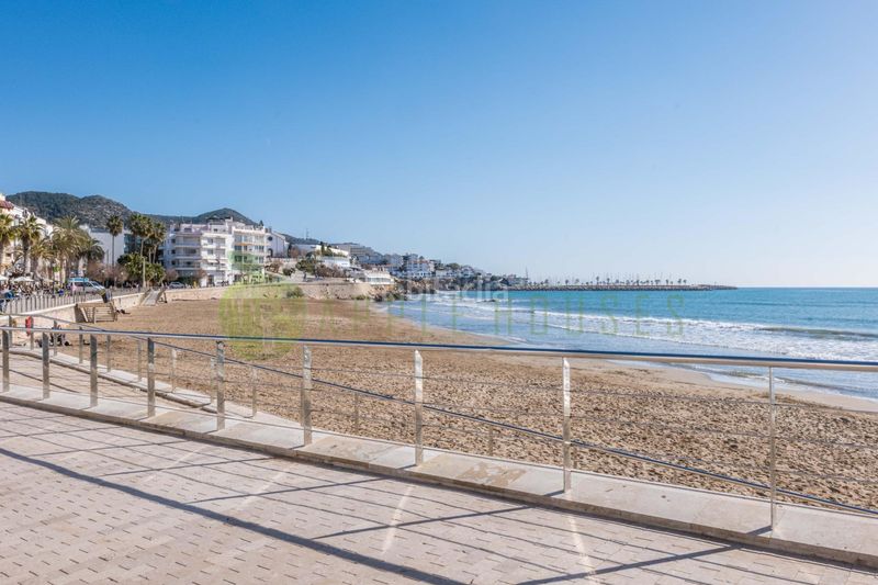 Foto c24a8bbf-b8bf-444f-93a7-a79698674f04. Pis a Centre Sitges