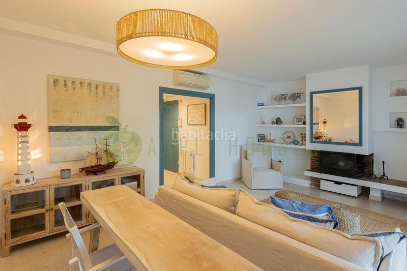 Foto 196aca93-e030-4ba3-91ec-4e1e80866b4a. Pis amb aparcament piscina a Can Girona - Terramar - Vinyet Sitges