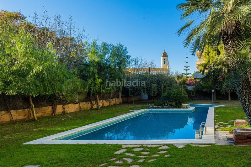 Foto f56cd6b0-090f-45e3-b63b-dd3f30118468. Pis amb calefacció aparcament piscina a Can Girona - Terramar - Vinyet Sitges