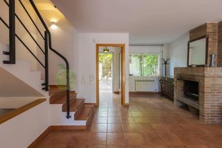 Casa adossada a Levantina - Montgavina - Quintmar