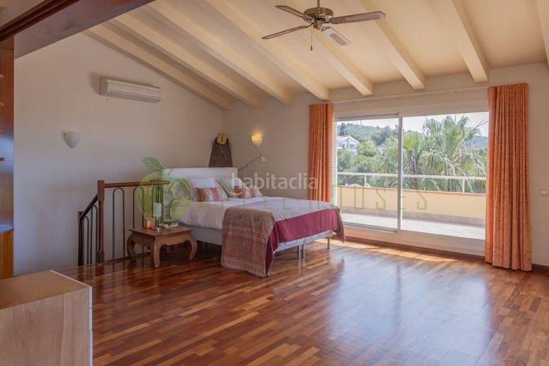 Foto 84a4c62c-fa9c-424c-abd8-5fa0b848e19c. Casa amb calefacció aparcament piscina a Vallpineda-Santa Bàrbara Sitges