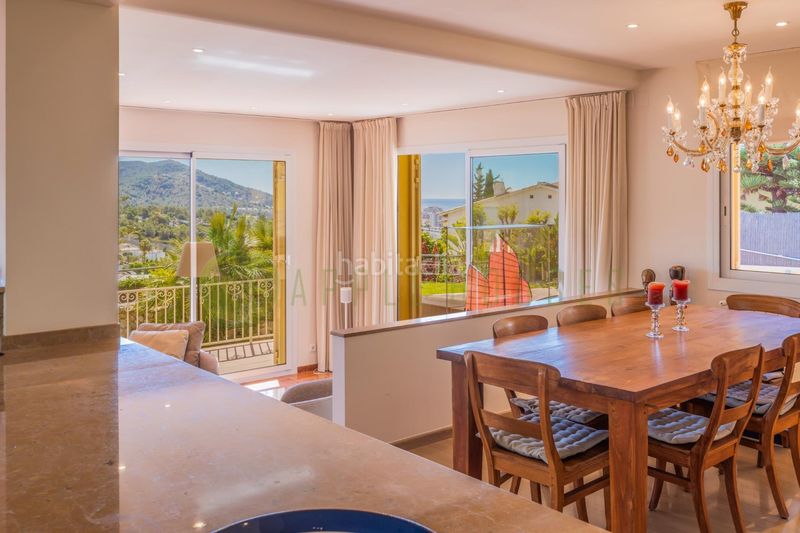 Foto 85a67e6b-4268-49a4-840a-9fb6de89c26c. Casa amb calefacció aparcament piscina a Vallpineda-Santa Bàrbara Sitges