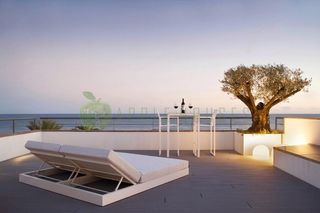 Attico  Passeig marítim