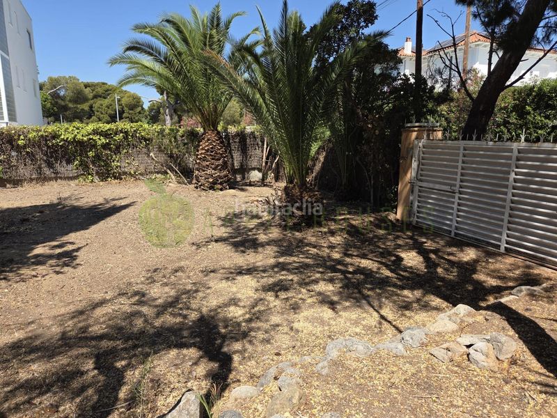 Foto 393acbdc-e6a9-41cf-9675-5b14516c2875. Terreny residencial a Can Girona - Terramar - Vinyet Sitges