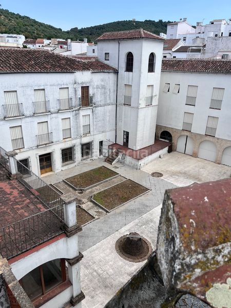 Foto b4c9e0ab-3218-4b67-8bf3-928ef56ce03d. Edifici a barrio el cortinal 18 a Constantina