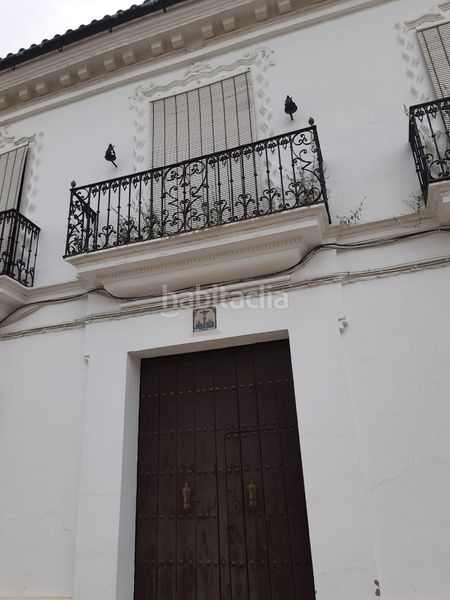 Foto f66db048-c170-42aa-a43c-d86380f9ca9a. Edifici a barrio el cortinal 18 a Constantina