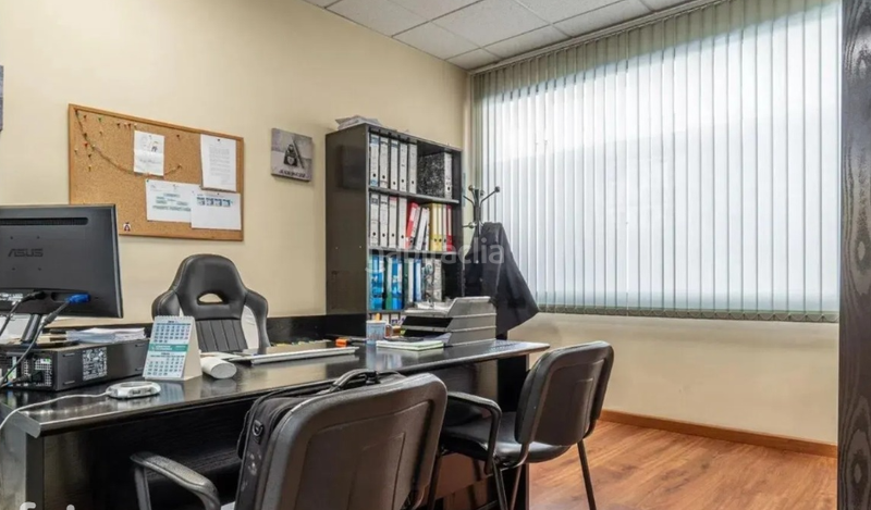 Foto 53b0dc71-0172-41a5-b35c-79d34dc90634. Locale commerciale con riscaldamento in Barrio de Zaidín Granada