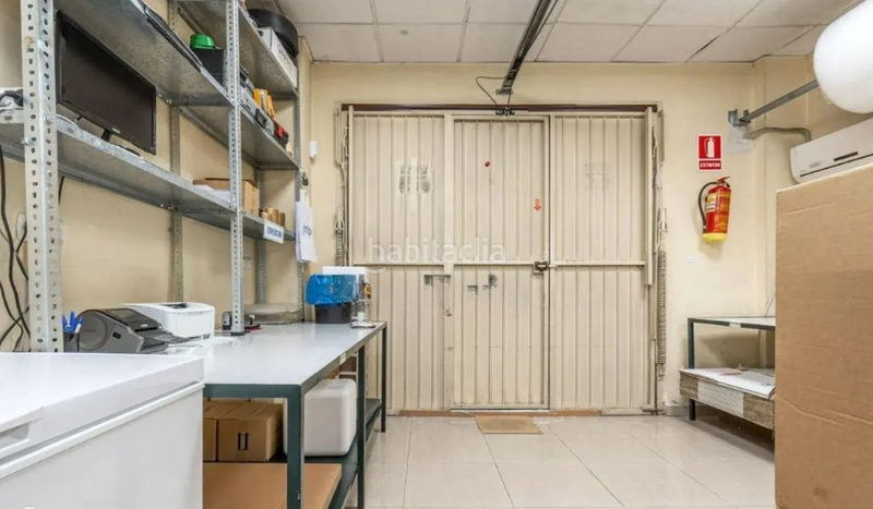 Foto 72d793d8-5155-4be2-ad9e-b60225230c66. Locale commerciale con riscaldamento in Barrio de Zaidín Granada