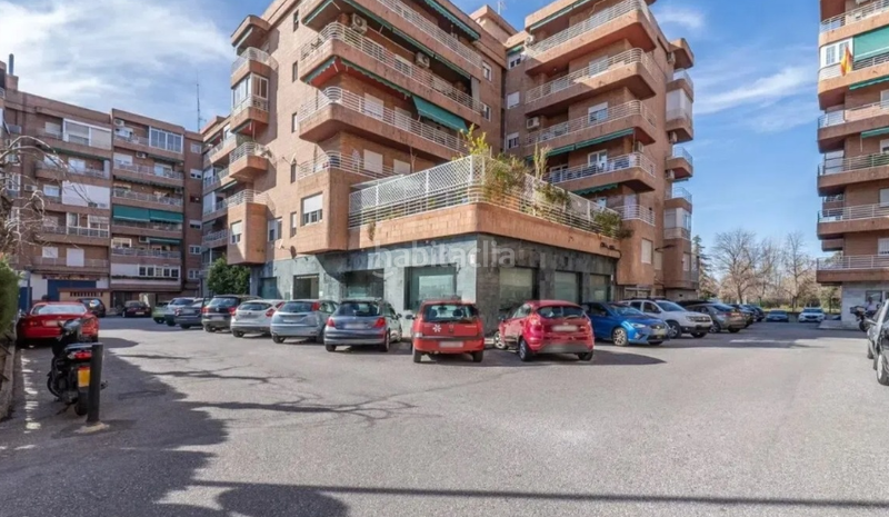 Foto 849df136-618a-4f4a-bb89-375b5713ed64. Locale commerciale con riscaldamento in Barrio de Zaidín Granada