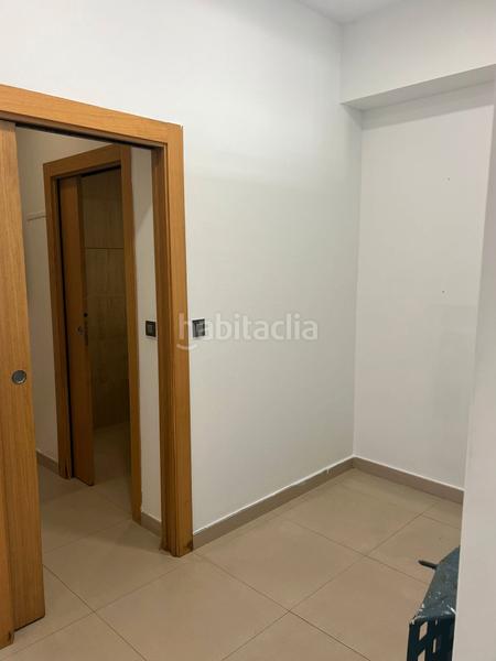 Foto 9a9a3e91-8138-457d-88c3-8bed3cc8888a. Locale commerciale in avenida de barcelona 9 in Barrio de Zaidín Granada