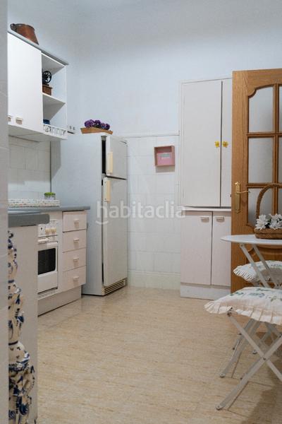 Foto 6a4e35c9-c488-4d69-bf84-90da95a08c92. Piso en calle gran capitán 17 maravilloso piso en la calle melchor almagro en Granada
