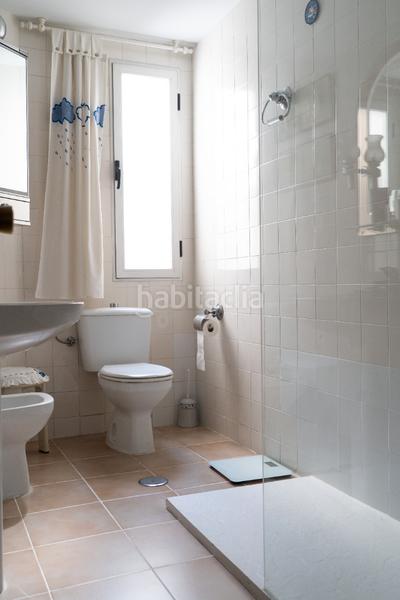Foto 1e27f593-528b-41ec-90a1-a60186d56e80. Piso en calle gran capitán 17 maravilloso piso en venta en calle melchor almagro en Granada
