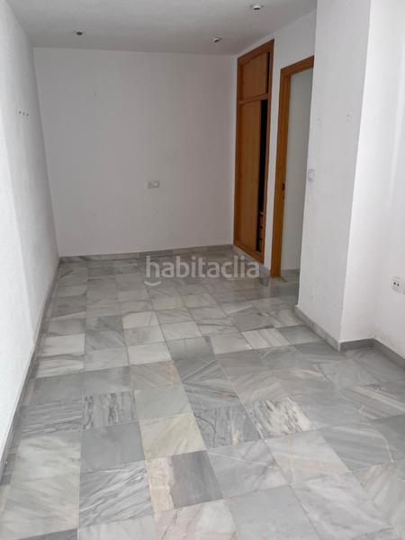 Foto 6374e357-bbdb-47c9-b2fa-fce17167fa1b. Casa aparellada a calle cuesta godoy 17b a Velilla - Velilla Taramay Almuñécar