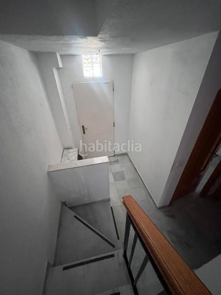 Foto bfe98b91-b541-49f3-a72d-d31d196dc20e. Casa aparellada a calle cuesta godoy 17b a Velilla - Velilla Taramay Almuñécar