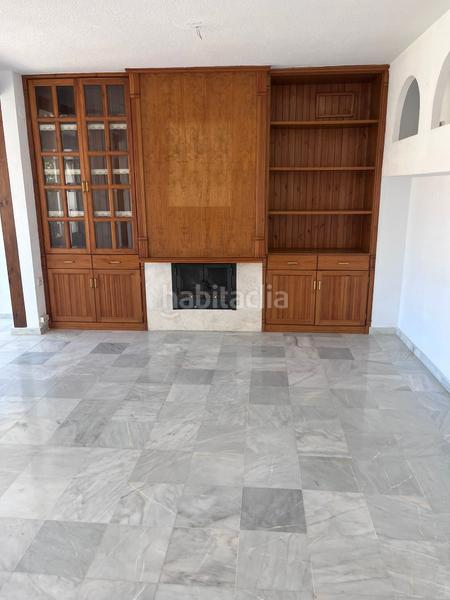 Foto e0f155d3-116a-4dbc-8281-61b46656103d. Casa aparellada a calle cuesta godoy 17b a Velilla - Velilla Taramay Almuñécar