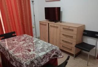 Lloguer Pis a Arabial 61. Alquiler de bonito piso en arabial