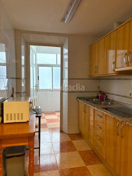 Foto 28894a26-7ac7-4e15-8b5a-22ac97a39aea. Edificio en calle ventanilla 34 edificio en venta en calle ventanilla. en Granada