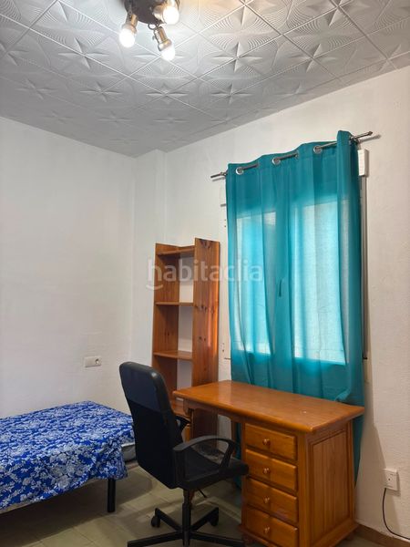 Foto 4cd568c3-5ece-4d28-88dd-dce406505230. Edificio en calle ventanilla 34 edificio en venta en calle ventanilla. en Granada