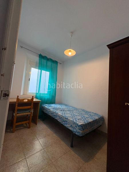 Foto 54819800-f898-4c28-97e6-35ce12a6652f. Edificio en calle ventanilla 34 edificio en venta en calle ventanilla. en Granada