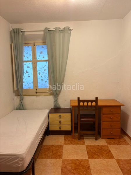 Foto fcf0af26-e5ca-4b09-9f69-9dba35433204. Edificio en calle ventanilla 34 edificio en venta en calle ventanilla. en Granada