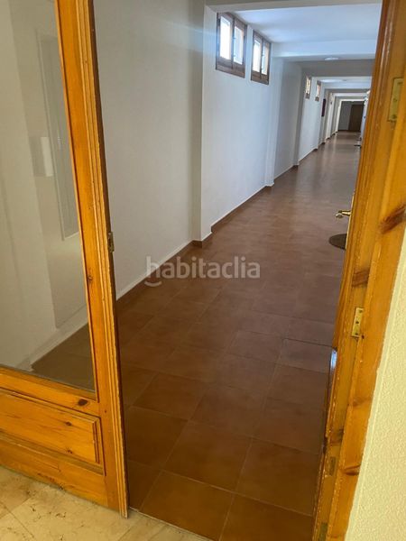 Foto 9f6975d3-a0d5-48fc-b1b2-86b1bc6aa0d8. Apartament amb xemeneia aparcament a Zona alta Sierra Nevada