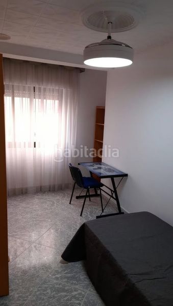 Foto e2525776-b84e-4585-b016-09953d5e0f3a. Pis amb calefacció a Fígares Granada