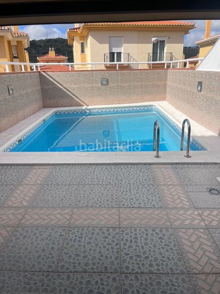 Foto 5b6da74b-0159-4624-b47e-5cd8066d8c9b. Casa amb calefacció aparcament piscina a Crta. De la Sierra Granada