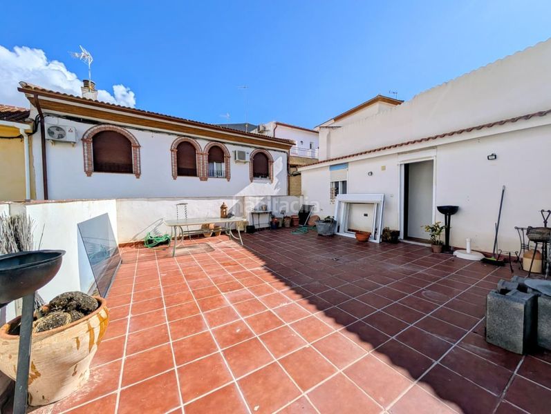 Foto 089ba490-6371-4907-90b3-4dadc64d2bc0. Casa aparellada a calle príncipe 2 a Salar